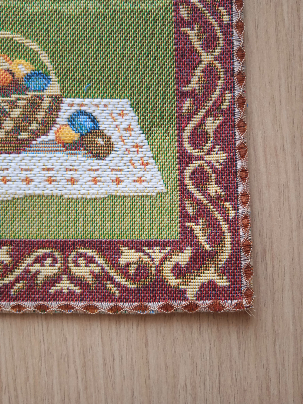 Набор декоративных гобеленовых салфеток Пасхальный пейзаж (32х32 см) 2шт