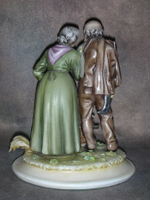 Статуэтка. Фарфор. Деревенская чета. Capodimonte. Италия