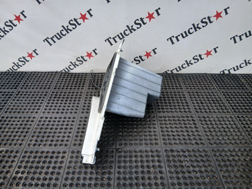 Ящик инструментальный правый 2022г.