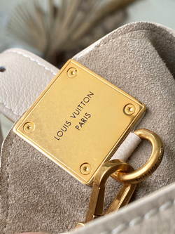 Louis Vuitton Low Key Hobo MM