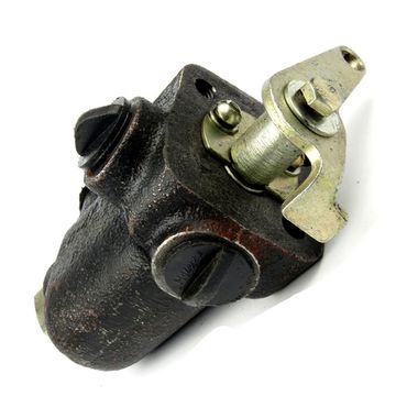 МТЗ запчасти. Амортизатор, барабан, бак радиаторный, венец маховика