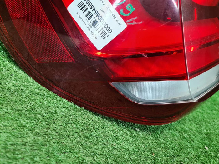 Фонарь левый внешний BMW X5 F15 (2013-2018)