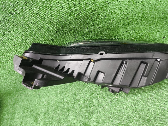 ДХО правый Zeekr 001 (2021-н.в.) LED