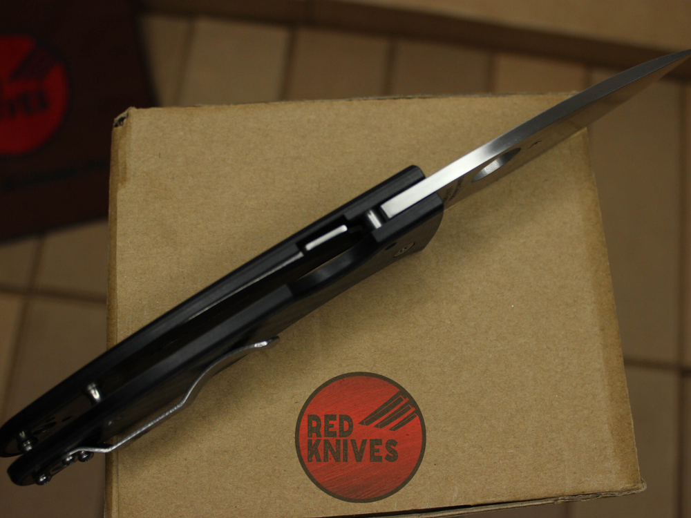 Нож Spyderco Bodacious - рукоять карбон, клинок сатин