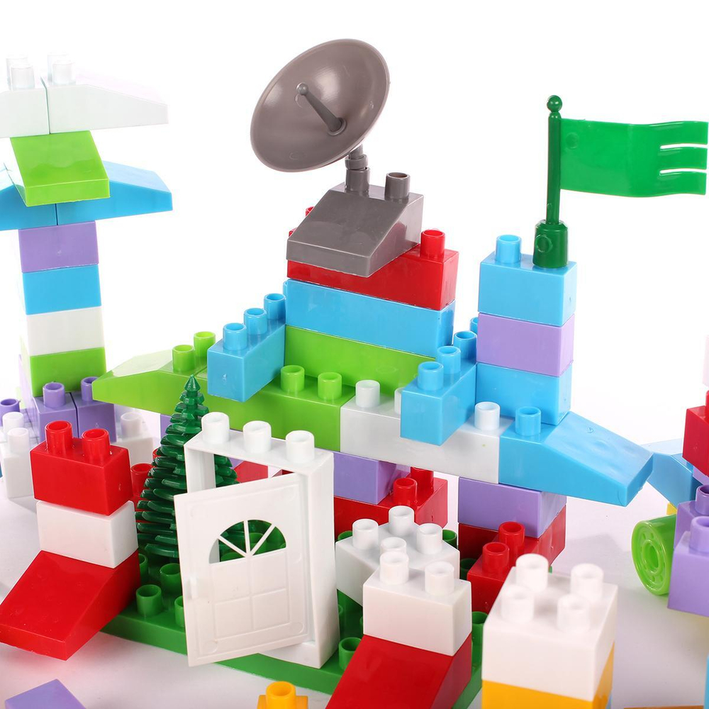 Конструктор в ведре BLOCKS №110. Артикул Арт.№046(в наборе 110 деталей конструктора, ведро, крышка о