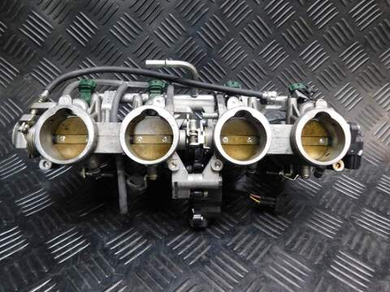 Дроссельные заслонки с форсунками Kawasaki ZZR1400 ZXT40C 051921