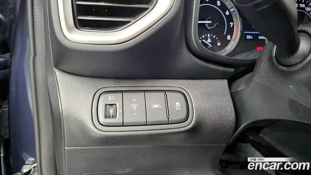 Hyundai Venue 1.6 Modern (07.2020)