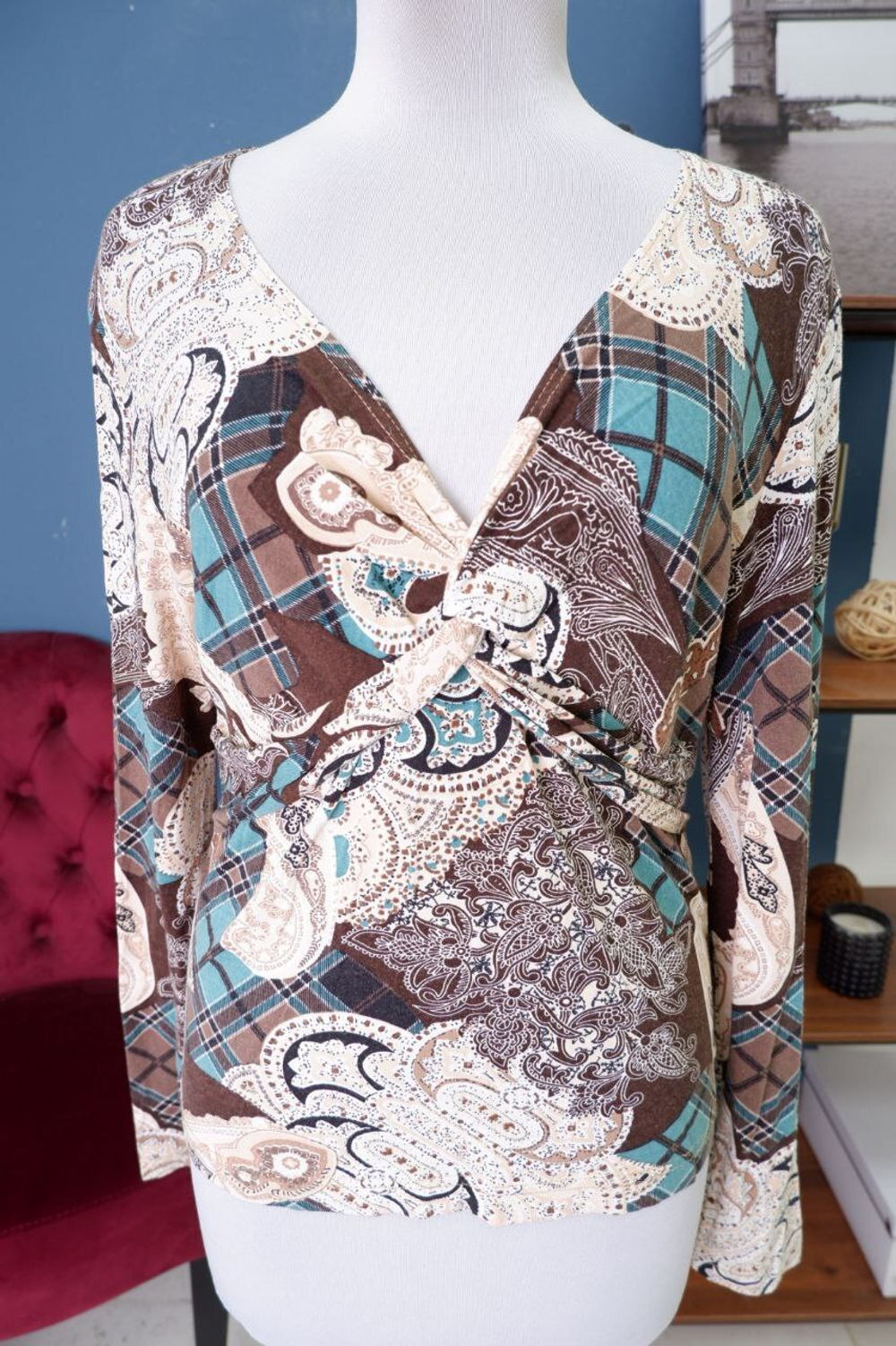 Джемпер практичный 48 размер