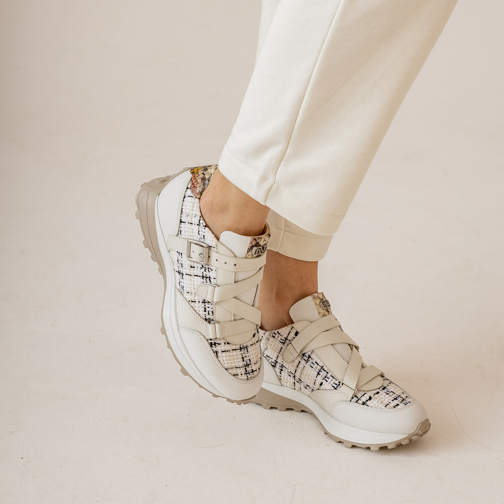 Кроссовки из натуральной кожи с вставками из твида