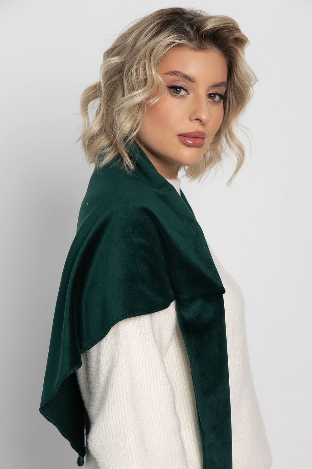 Косынка с завязками Велюр (зеленая) КЗВ12-23М LT Collection