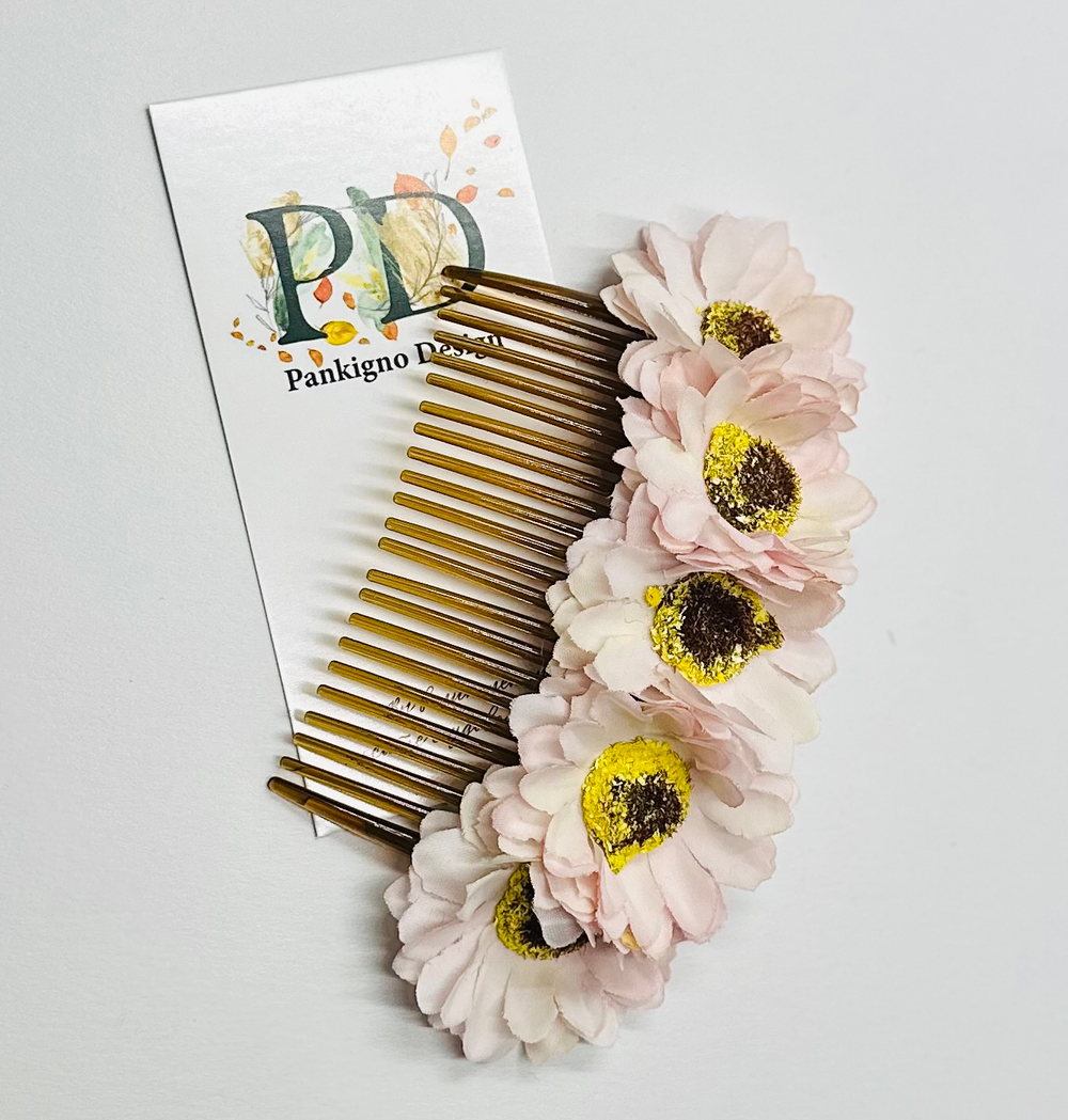 Гребень Pankigno Design с цветком хризантемы