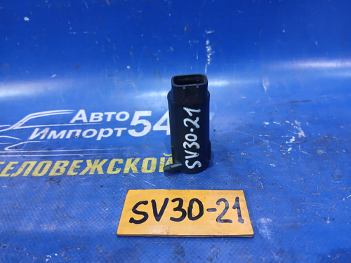 Моторчик бачка омывателя TOYOTA CAMRY 1994