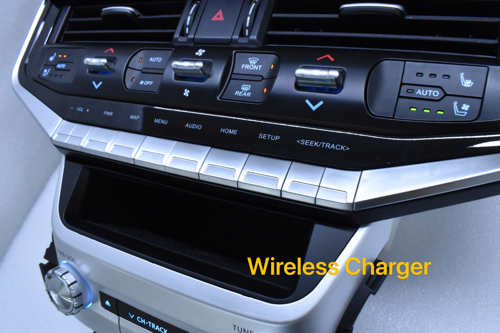 Магнитола для Toyota Land Cruiser 200 2015-2021 (с JBL и 360) - Carmedia ZH-T1604 монитор 16.3", Android 12, 8Гб+128Гб, CarPlay, 4G SIM-слот, блок климата и беспроводная зарядка