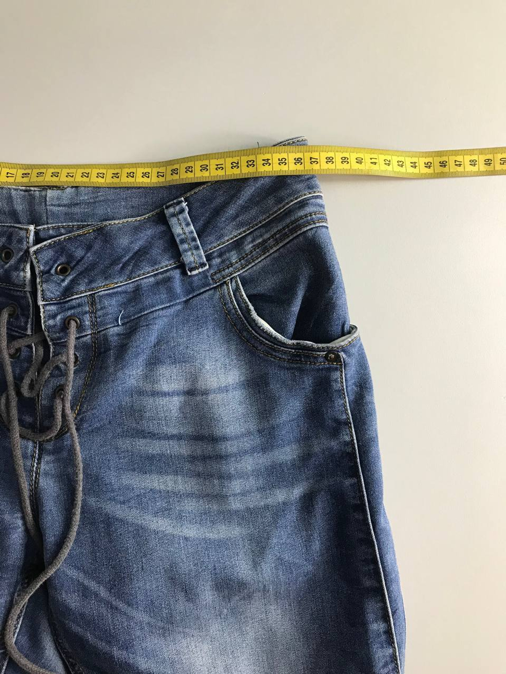 Джинсы повседневные, визуально на 44 размер