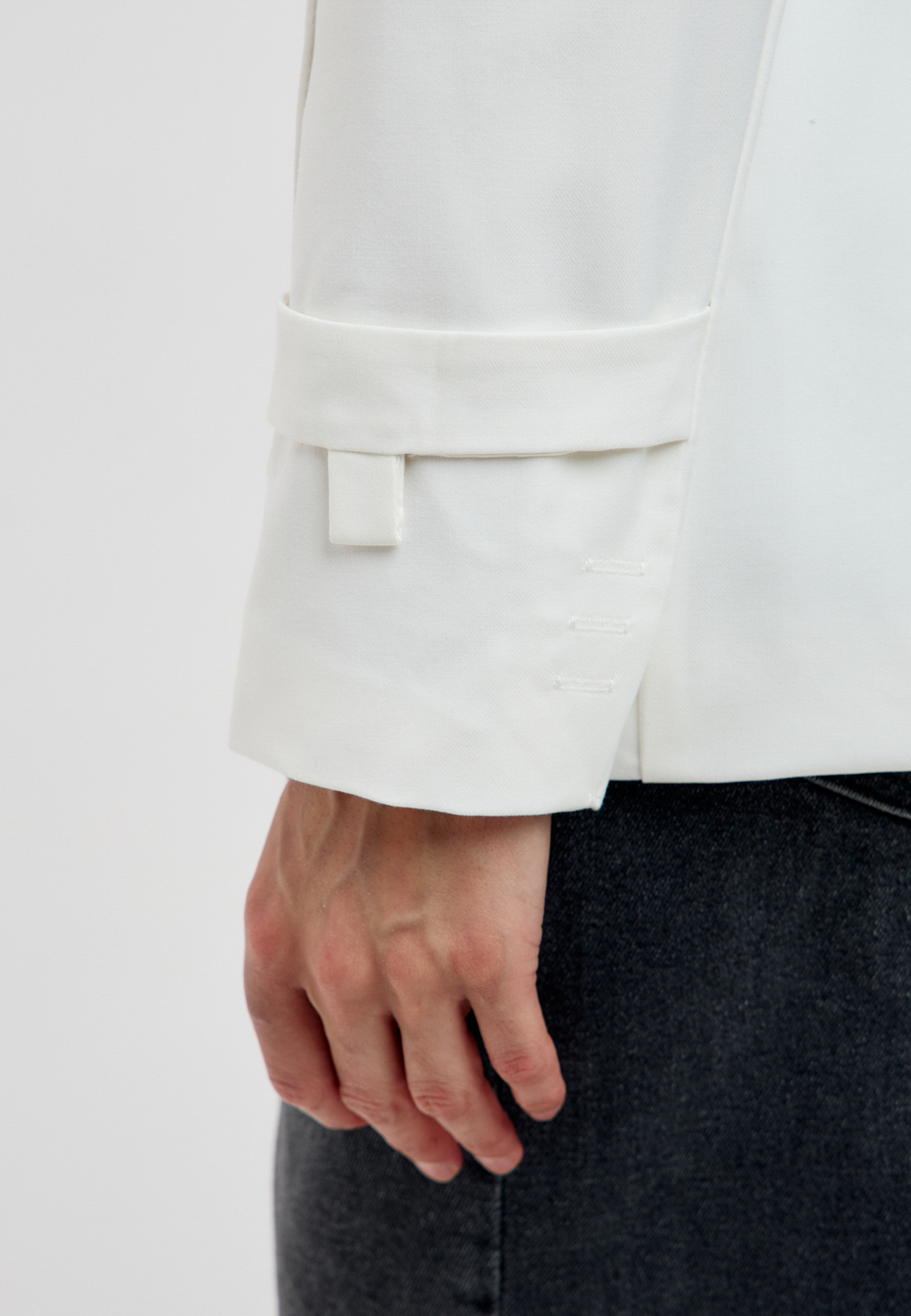 Приталенный жакет