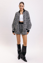 Бомбер с цветочным орнаментом