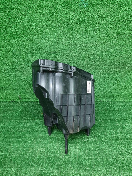 Корпус воздушного фильтра Audi Q5 2 80A (2017-н.в)