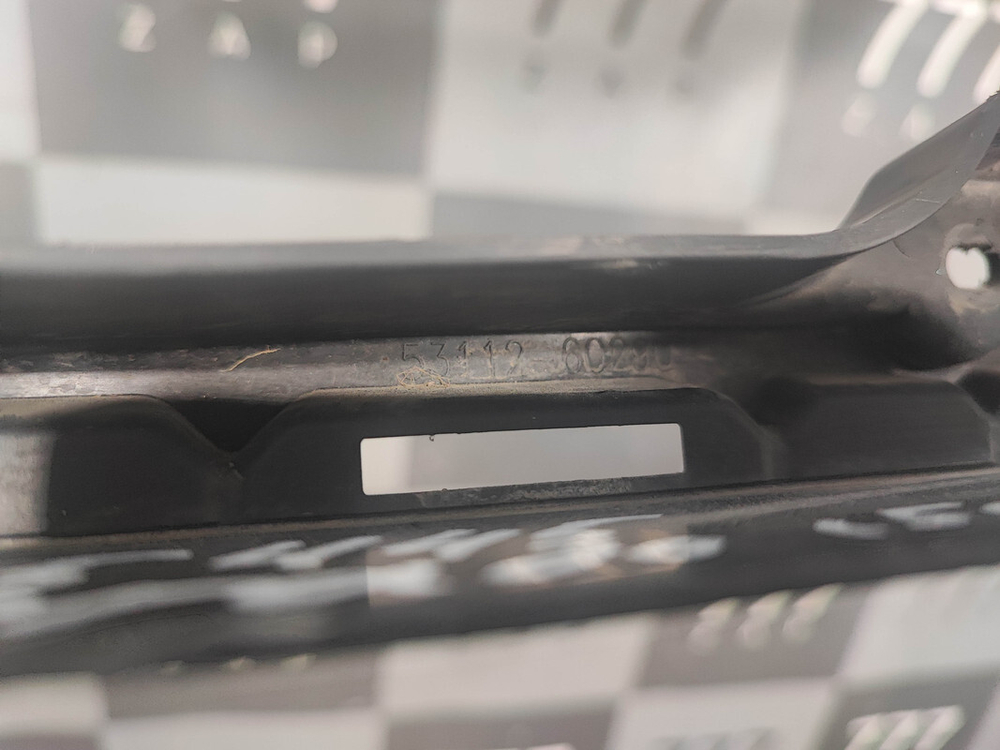 Решетка переднего бампера Land Cruiser Prado 150 17-нв Б/У Оригинал 5311260290