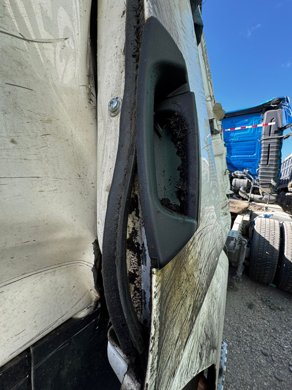 SITRAK C7H 6x4 Седельный тягач ZZ4256V364HE (Дизельный, 12,4 л, 540 л.с., МТ)