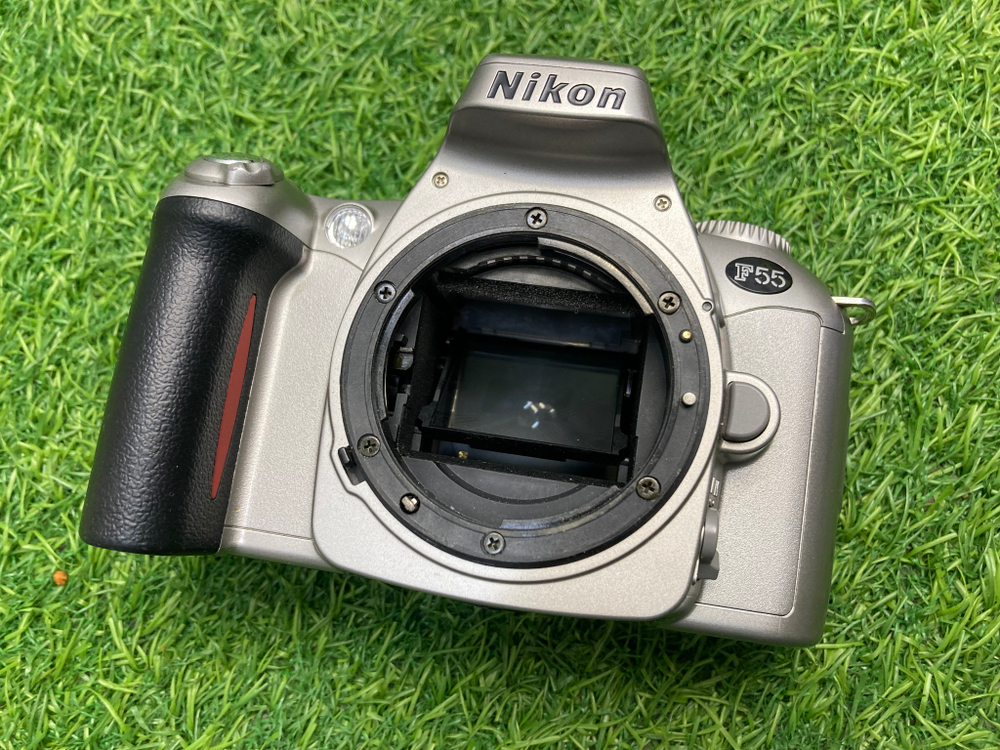 Nikon F55 kit 28-80mm
