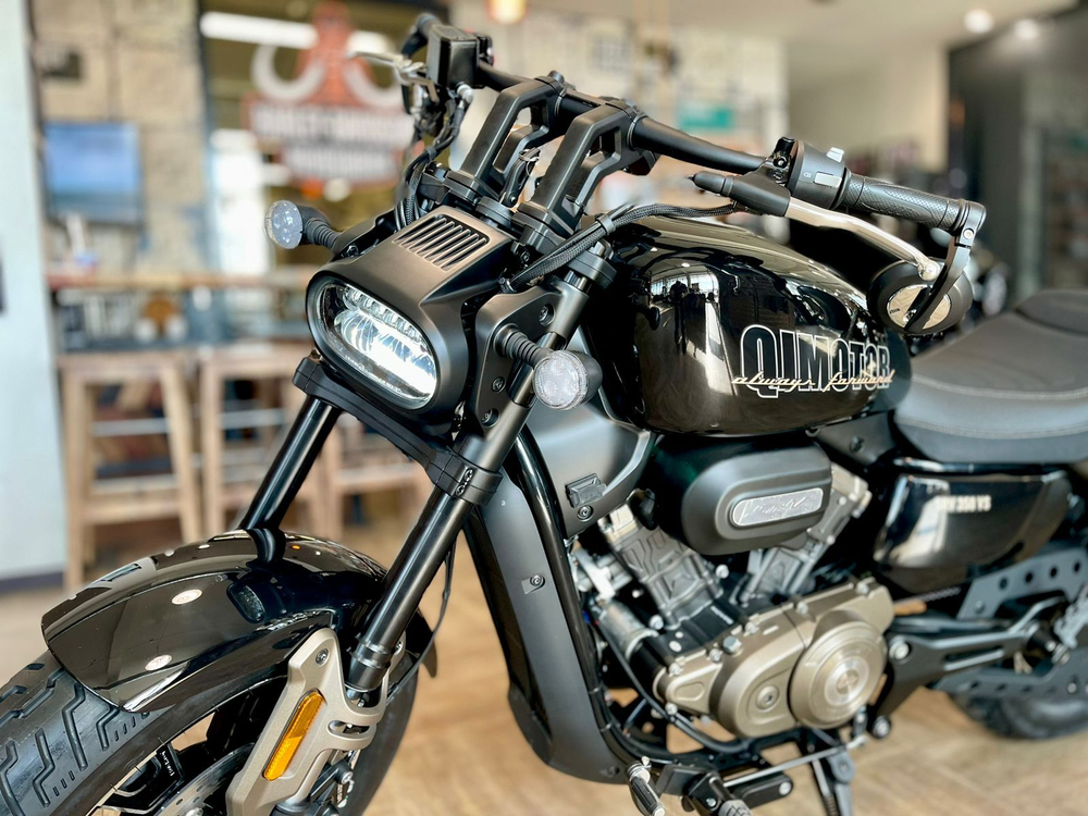 QJMOTOR SRV 350 (Black)