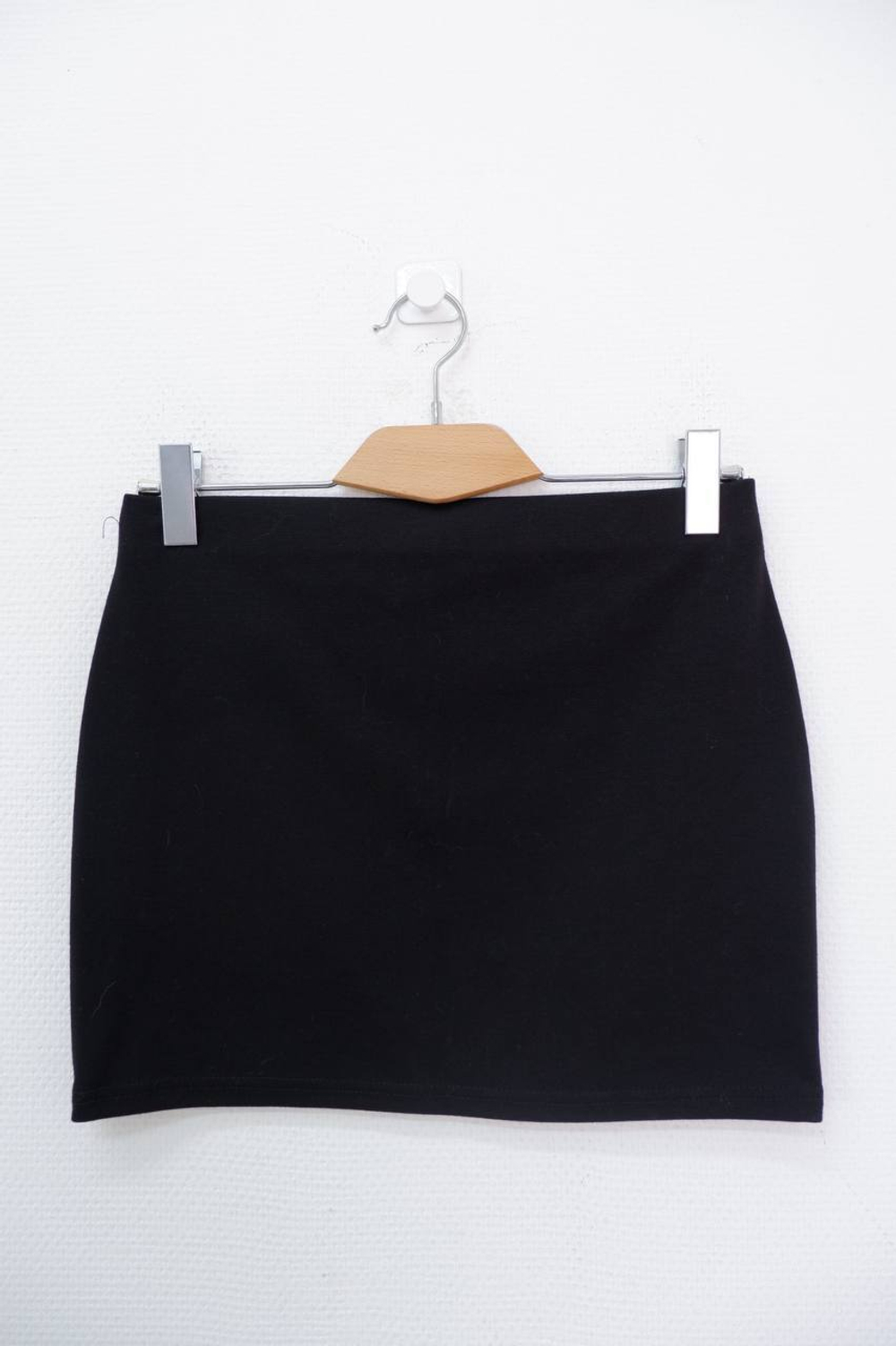 Юбка Gloria Jeans классическая черная 46 размер