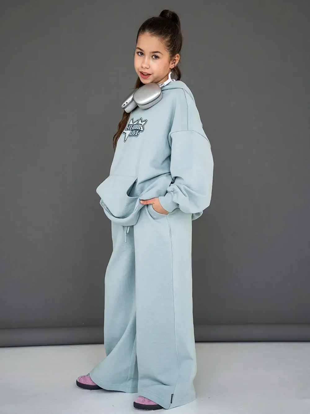 Костюм для девочки на осень