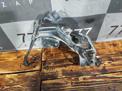 Кронштейн фары левый MINI Hatch (F55/F56)  Б/У Оригинал 51647301599