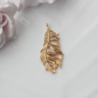 Подвеска с Перо, 42*20 мм, позолота, П866