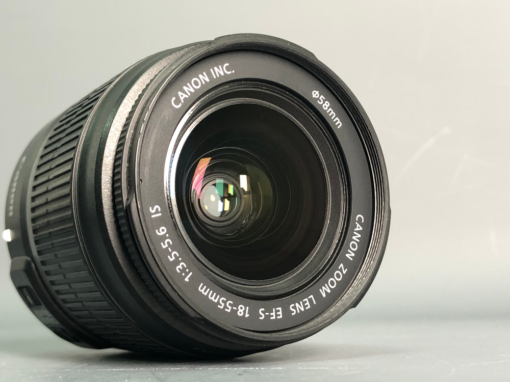 Canon 550d+kit 18-55 12.890 кадров