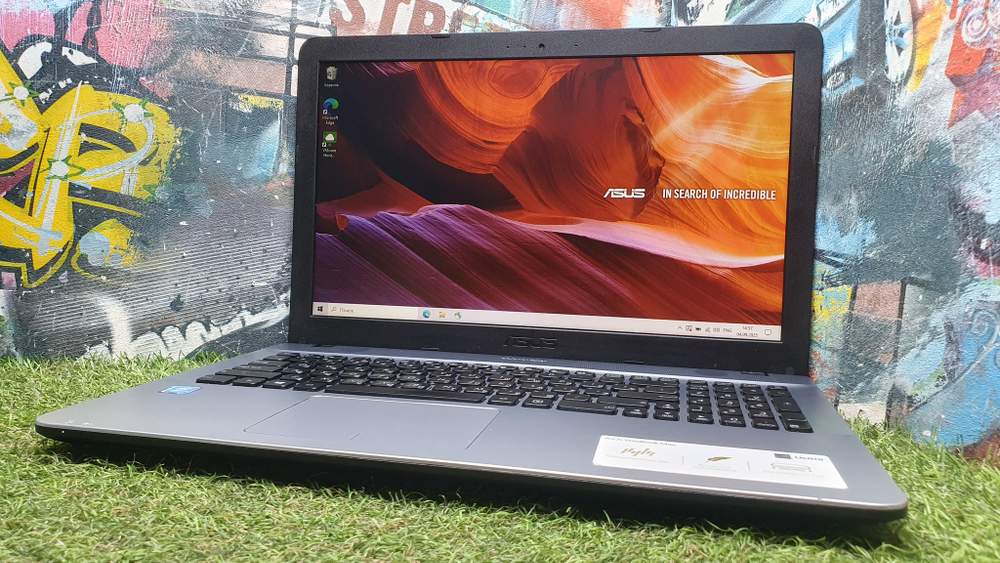 Ноутбук ASUS Pentium/4Gb/ VivoBook X541S X541SA-XO687/Windows 10