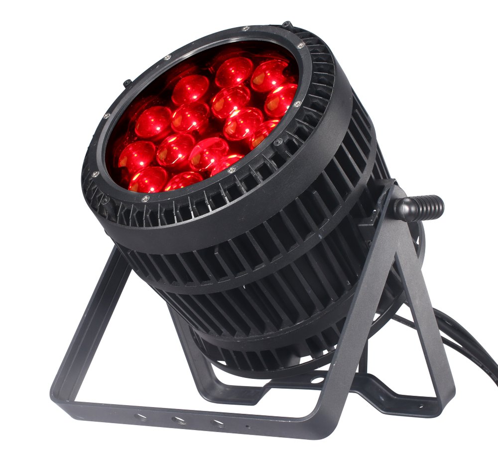 Par EXTERIOR 1515Z — Уличный LED прожектор 225 Вт (10–60°, IP65, DMX/RDM)