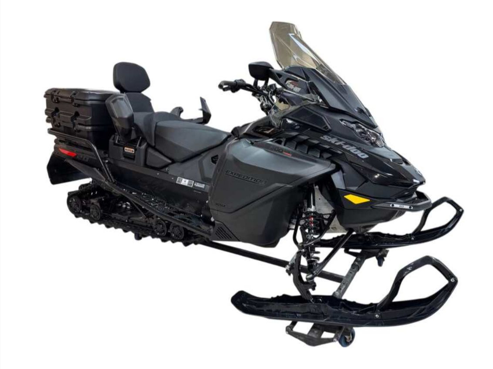 Снегоход BRP Ski-Doo Expedition SE 900 Ace (2026)