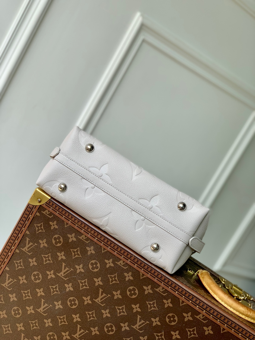 Louis Vuitton CarryAll PM