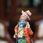 Фарфоровая мануфактура Capodimonte «Охотник с собакой»