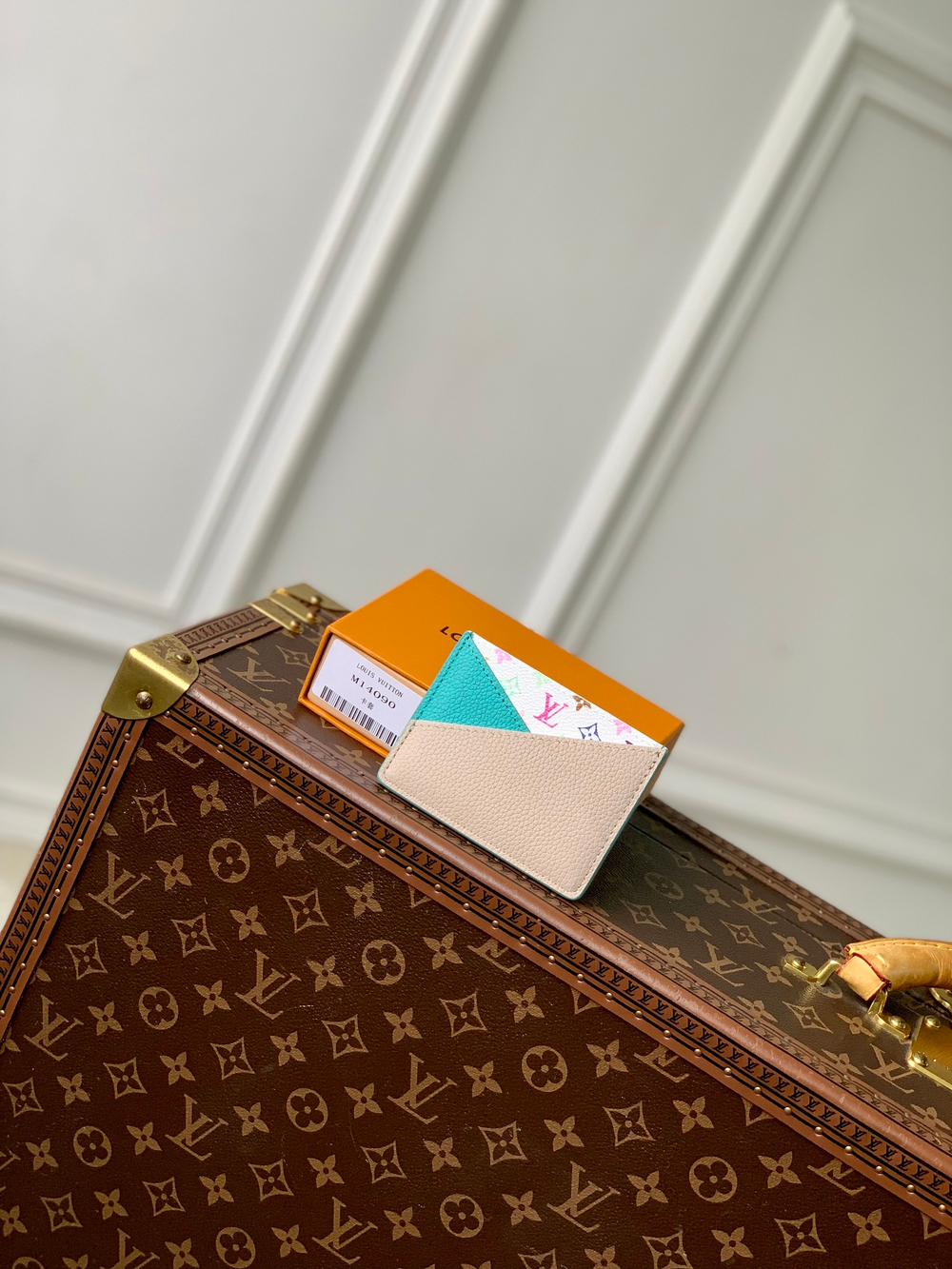 Louis Vuitton Criss Cross Card Holder