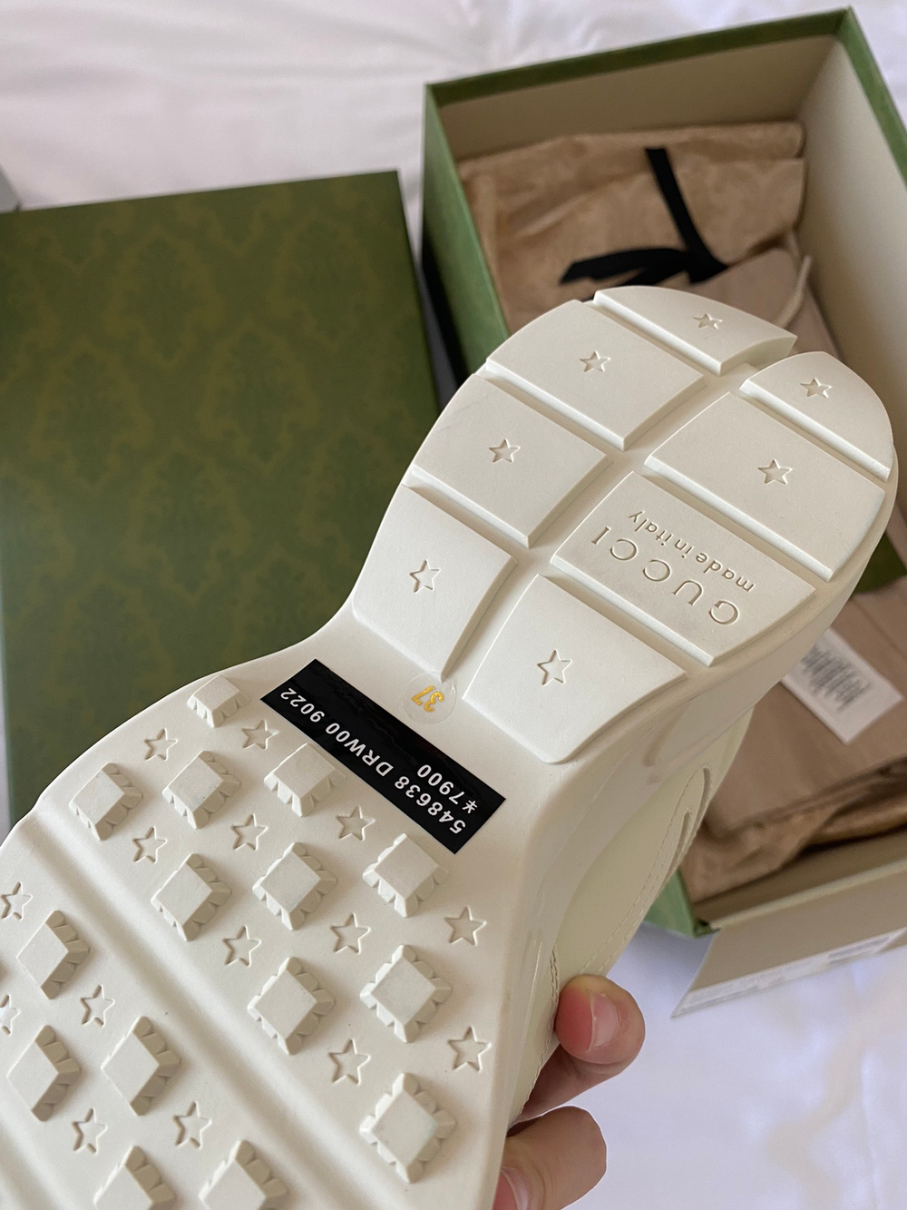 Gucci Rhyton Sneaker