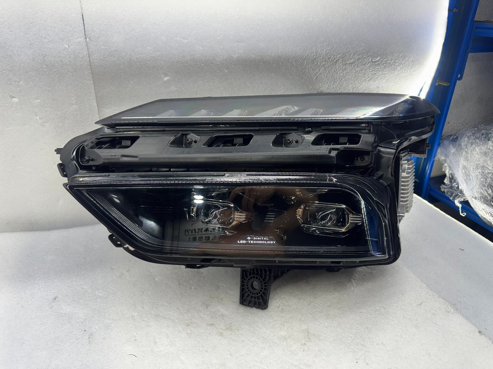 Передняя левая LED фара Dongfeng Aeolus Yi Pai 007 бу оригинал
