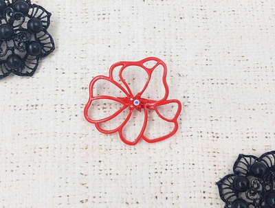 Брошь, р. 4,8х4,2 см