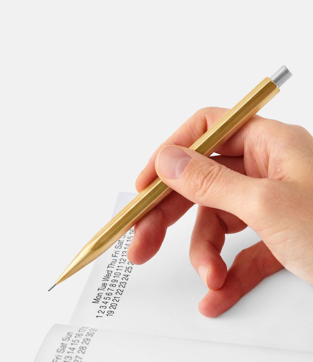 Nicholas Hemingway Brass Hex Mechanical Pencil — механический карандаш из латуни