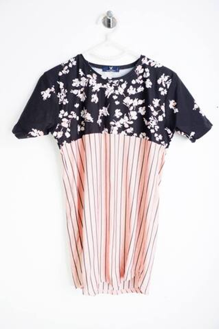 Блузка для нежного образа, визуально на 42/44 размер