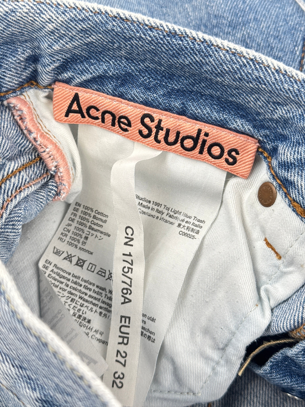 Джинсы Acne Studios