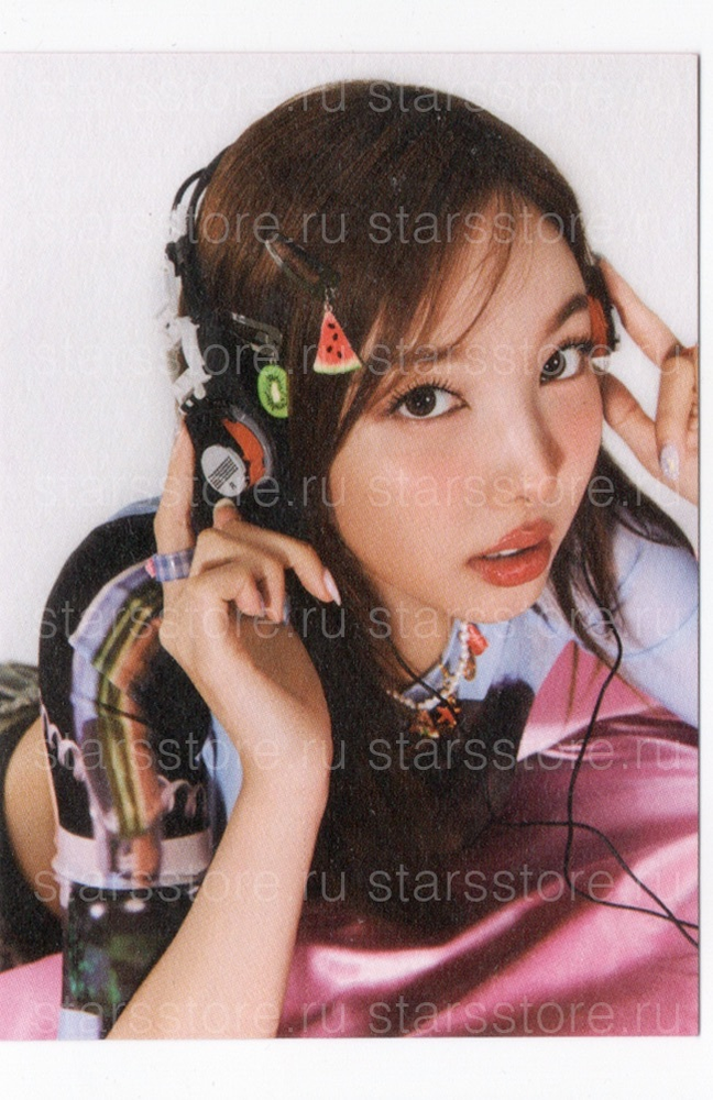 Полароид Nayeon TWICE - 2025 Season&#39;s Greetings [Collector]