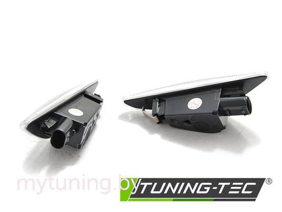 Повторители указателей поворота для BMW X3 F25 / X5 E70 / X6 E71 LED динамические светлые