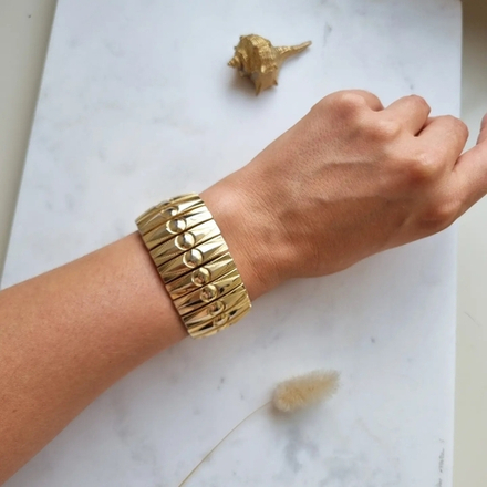 Объёмный браслет