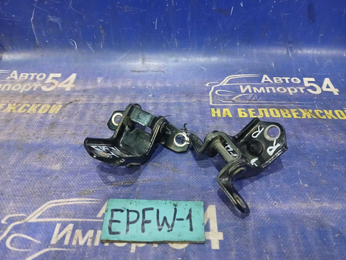 Петля двери задней правой MAZDA TRIBUTE 2002