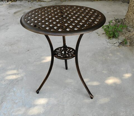 Стол кофейный из литого алюминия Harbin 60