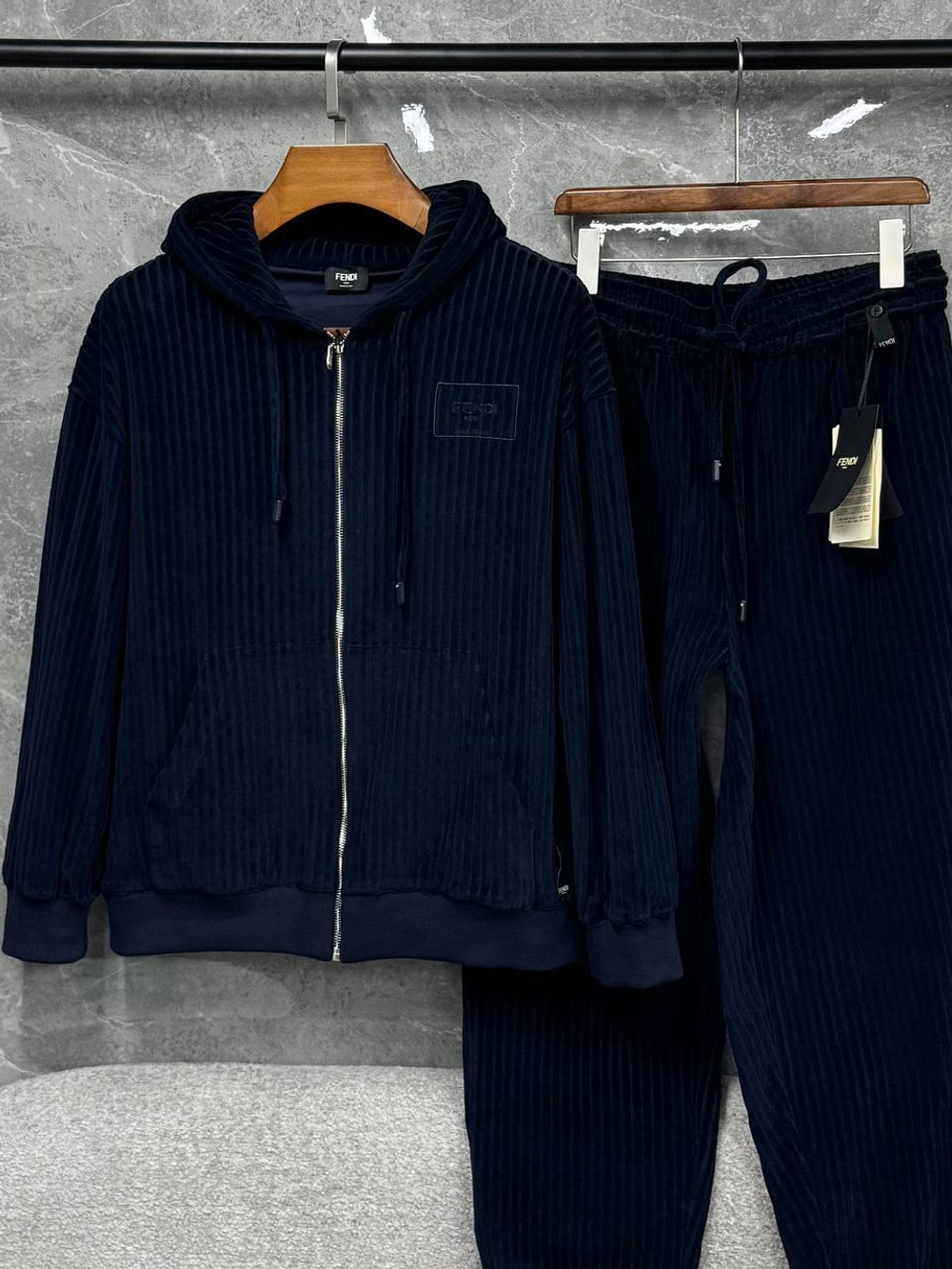 Спортивный костюм Fendi