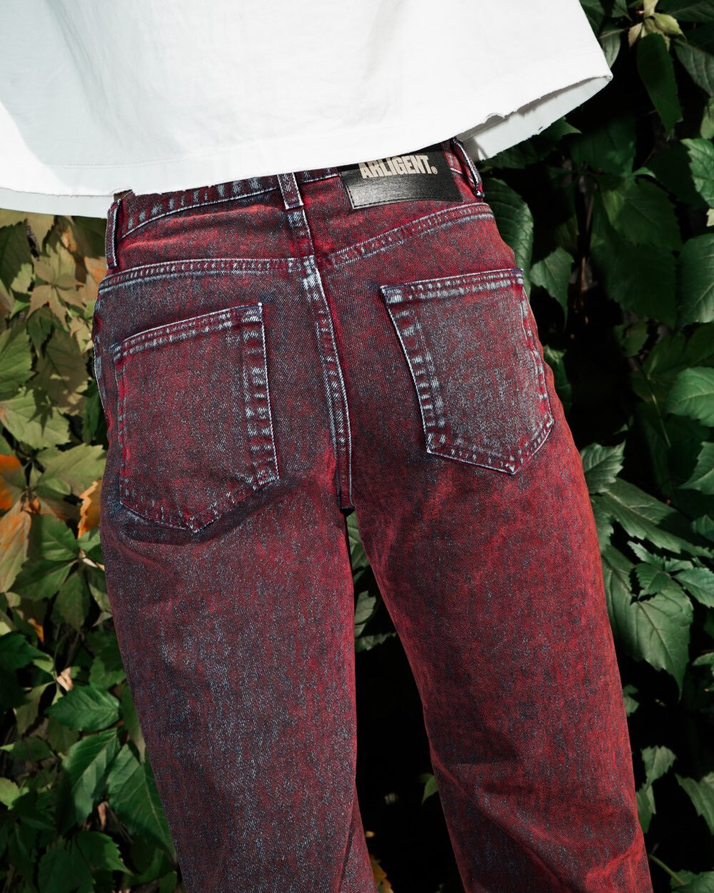 Джинсы клеш с бархатным покрытием