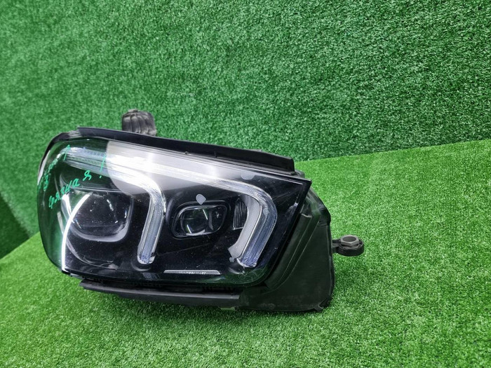 Фара правая Mercedes GLE V167 18-24 Multibeam LED